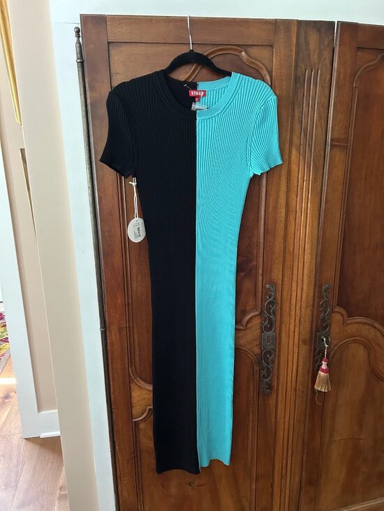 Staud Dresses & Skirts - Staud Colleen colorblock midi dress, size XL